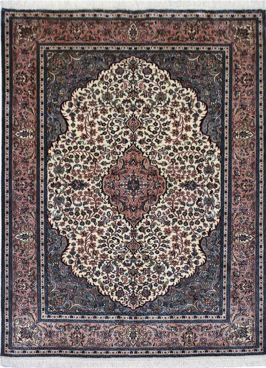 Kashan 12062 Multi 127cm x 183cm (B.No. 111)