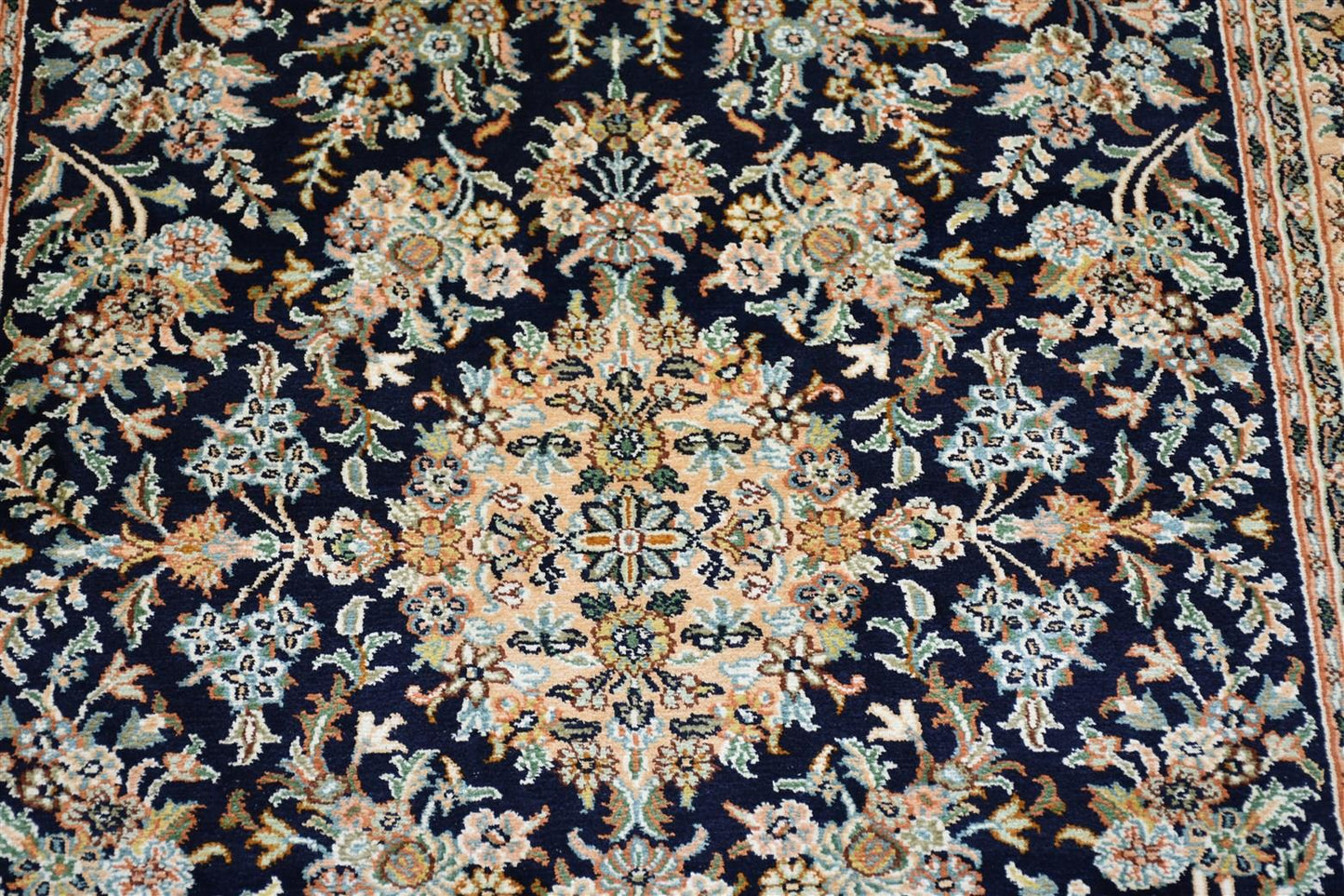 Kashan 3305 Multi 96cm x 149cm (B.No. 57)