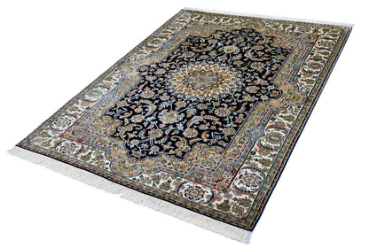 Kashan 8961 Multi 133cm x 190cm (B.No. 264)